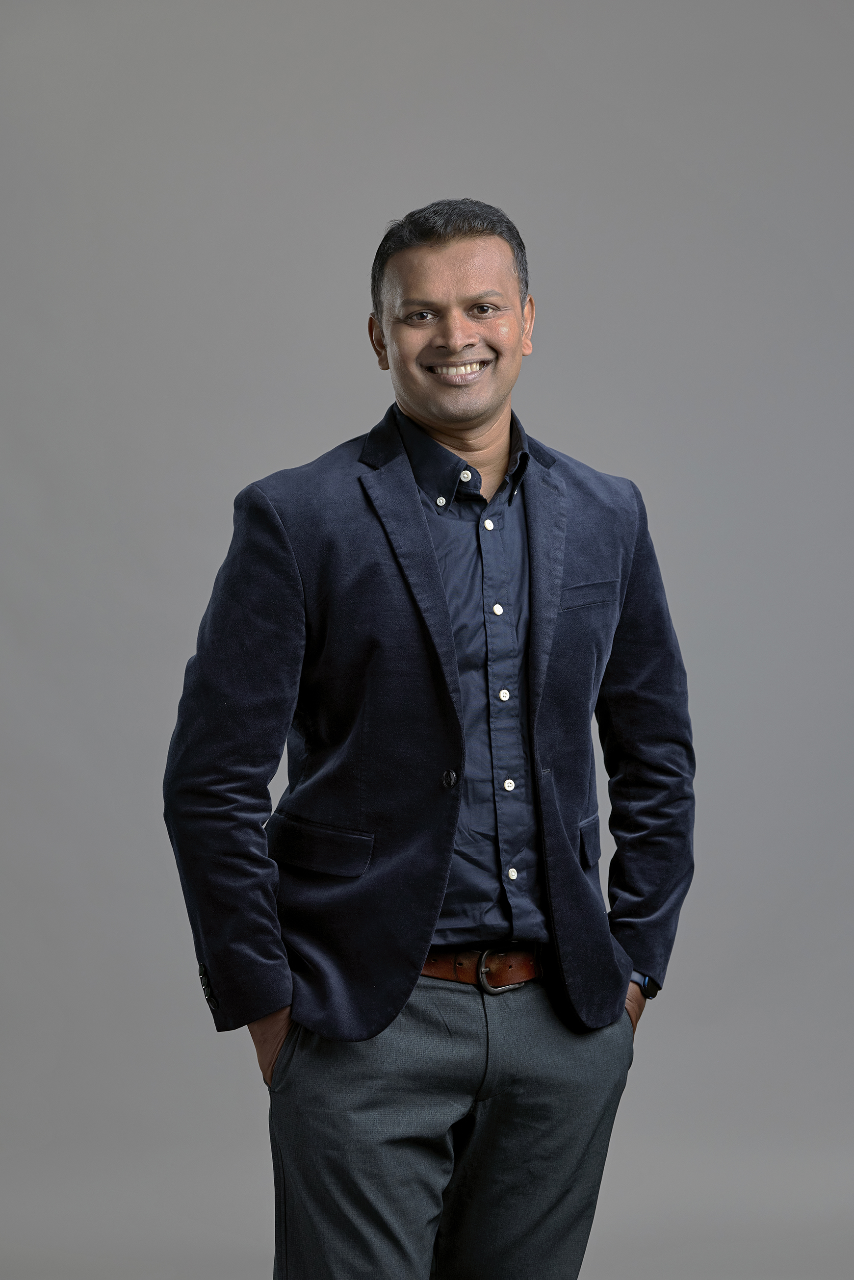 Suranga Nanayakkara's avatar